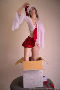 Wrapping this present took awhile but it was fun hope you like it part 11