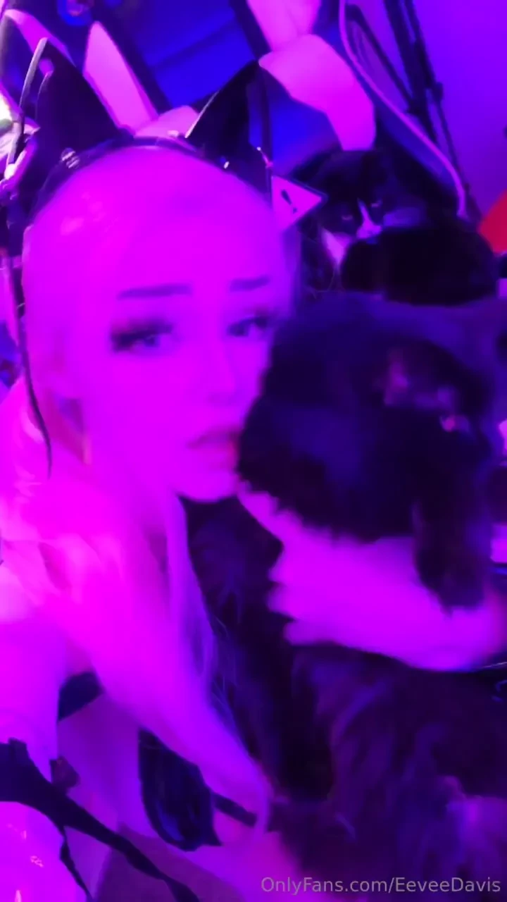 How i hype myself up to film 
