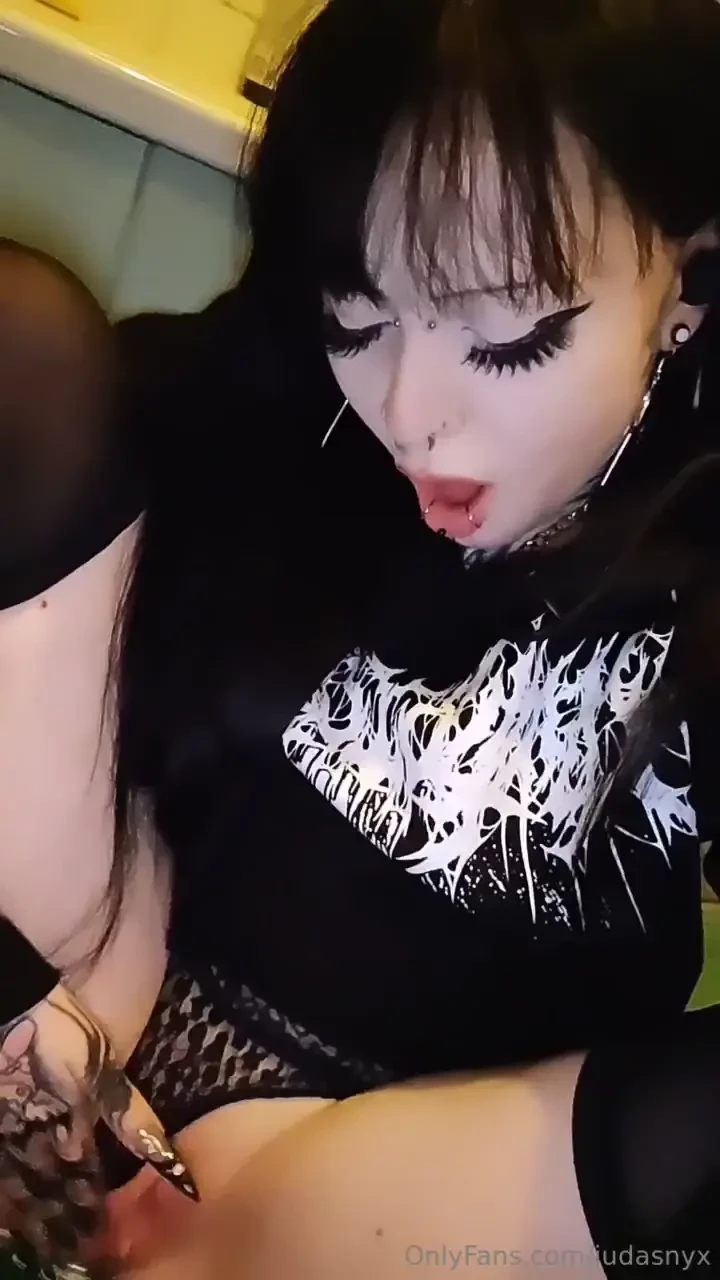 Spit slap play then taste on my pussy 
