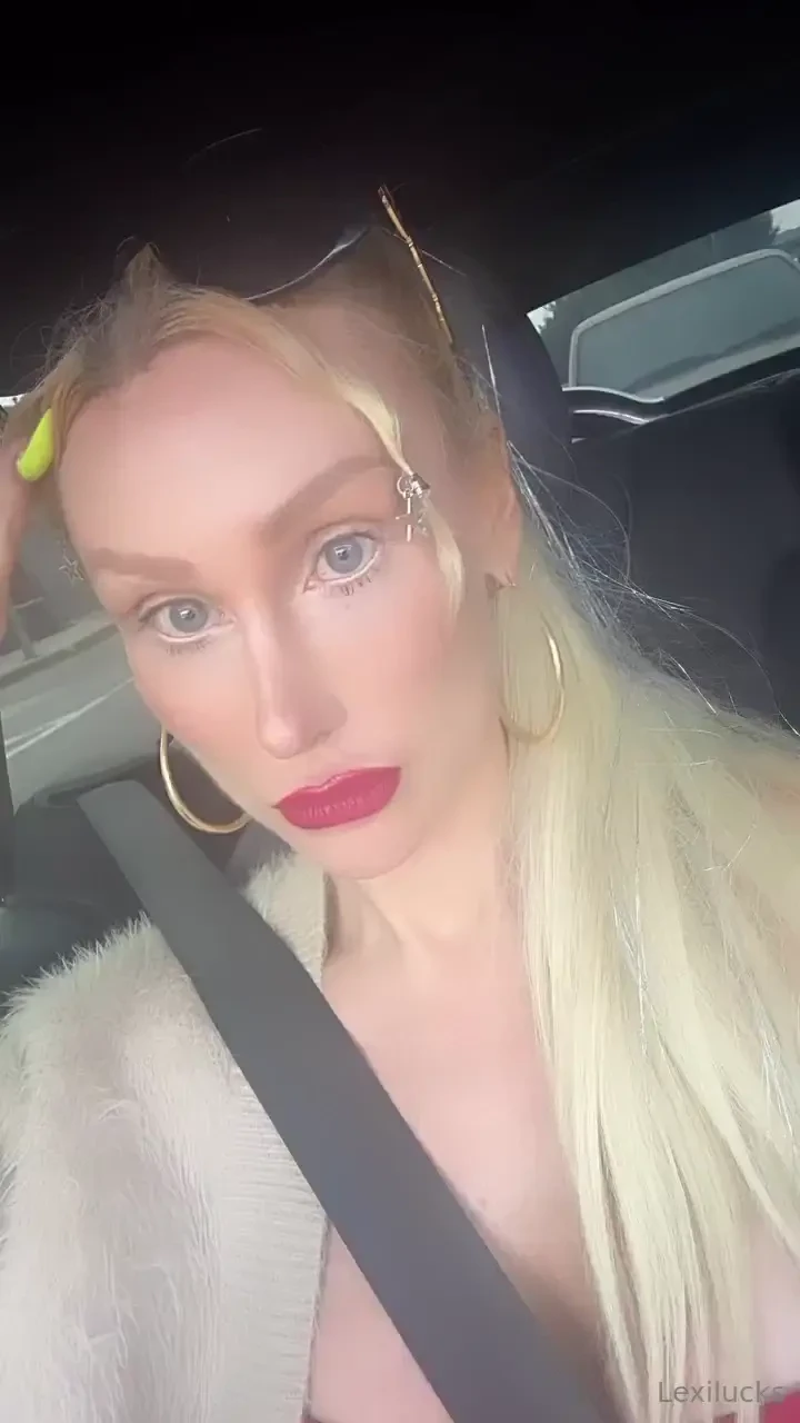 Happy easter - hear my voice and my out fit and more 