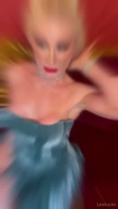 Lexi lucks serving cindy lou who for christmas to eartha kitt with a