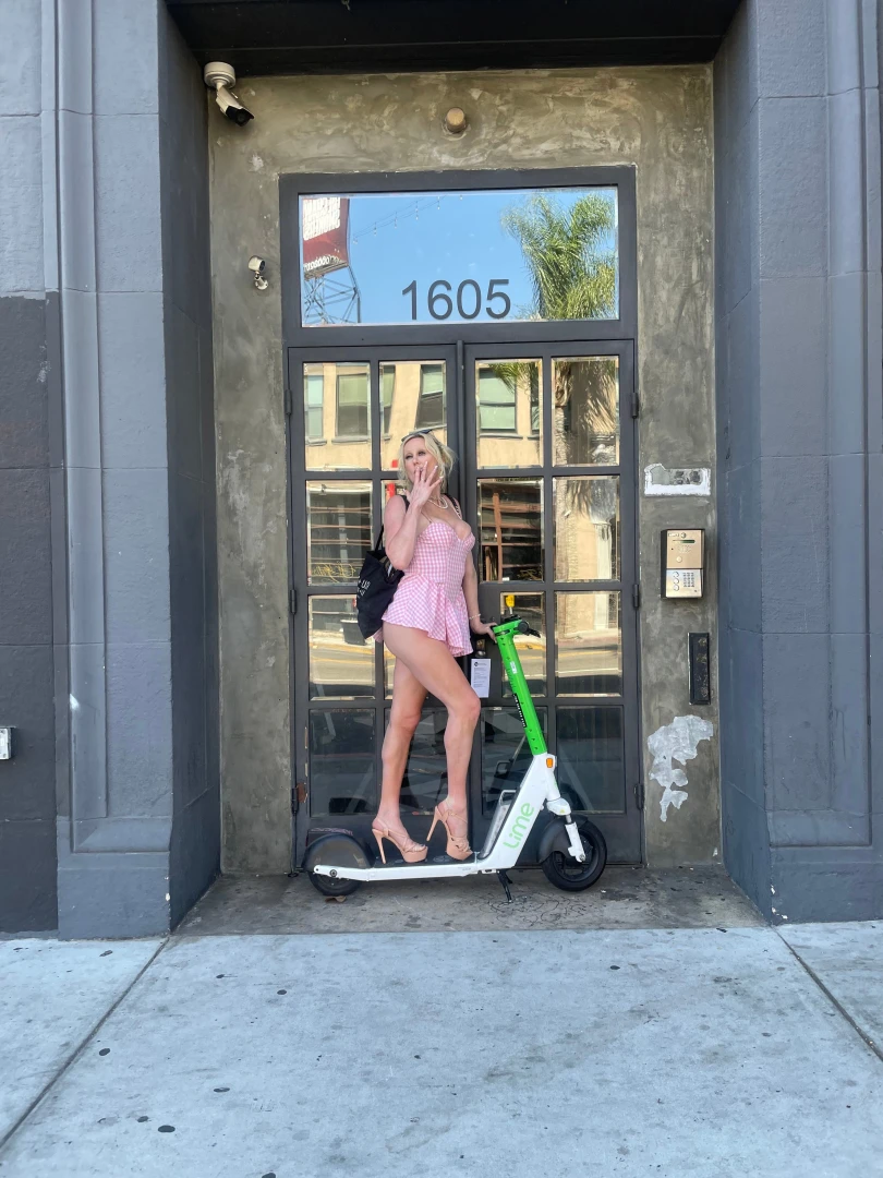 Out of this world legs blonde blondegirl part 1 