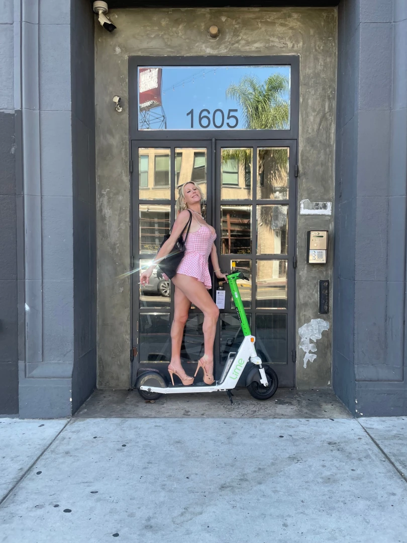 Out of this world legs blonde blondegirl part 4 