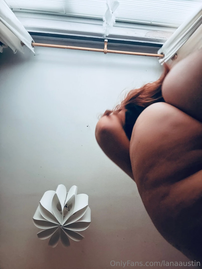 Took this by accident but thought it would be great hump day post haha 