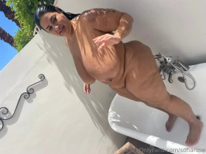 You re getting so close but not quite there yet keep those eyes on me