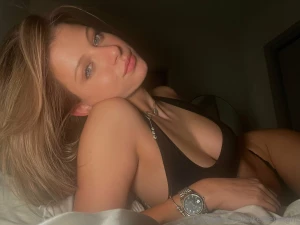 Its raining its pouring i m horny