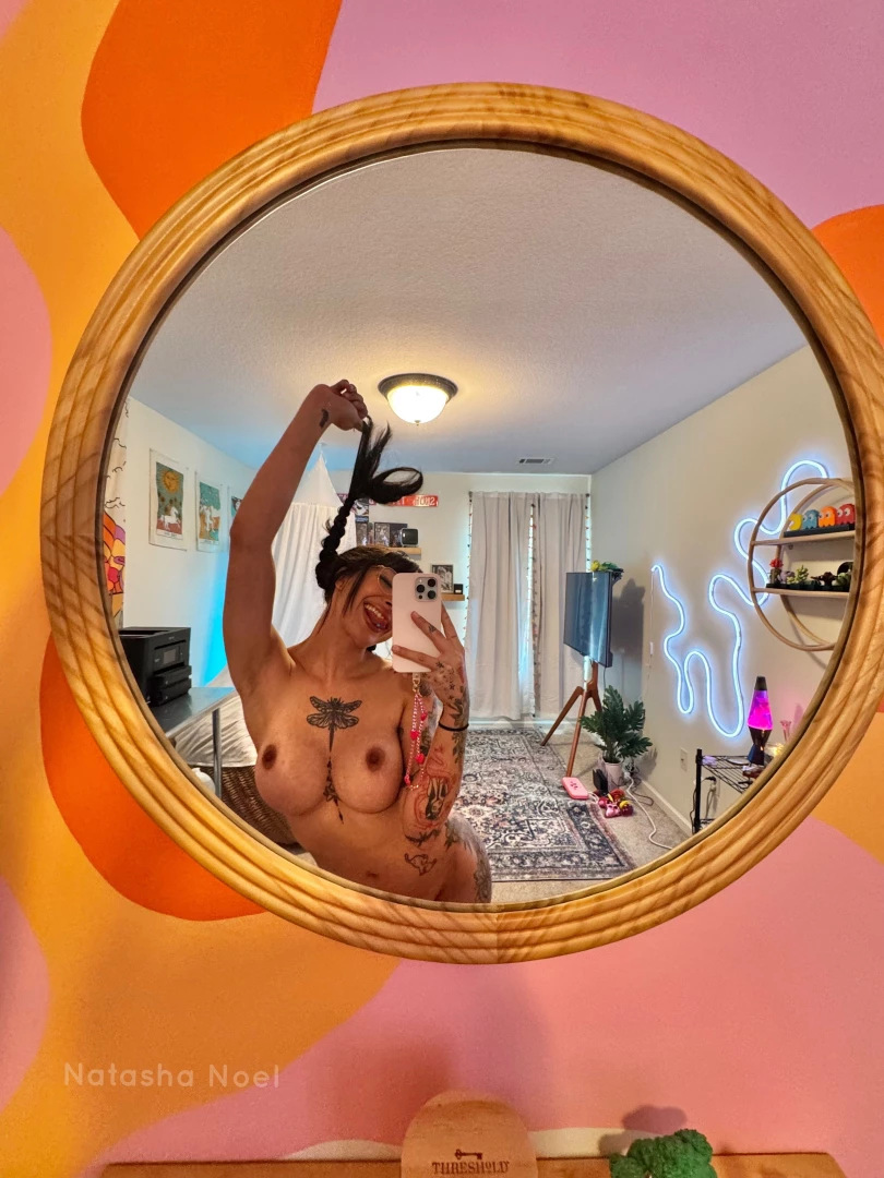 My favorite thing to do is to send you nude mirror pics 