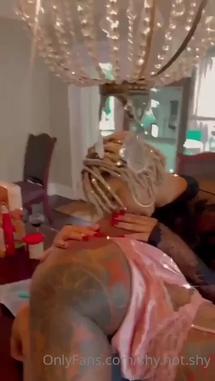She a ink lover 