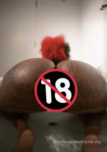 The uncensored picture more now in your dm s