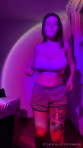 You guys ask for nude tiktoks well this one is waiting for you on the