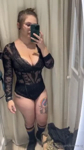 Does black look cute on me or should i just take it off