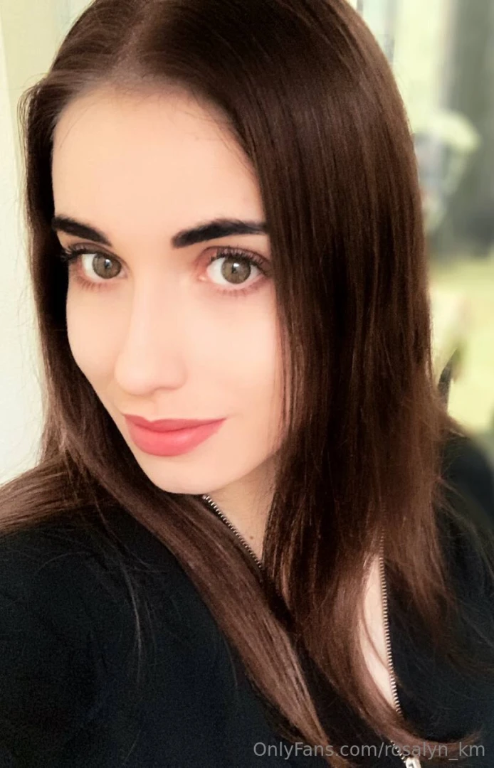 What do you think about how deep my eyes are 