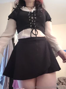 Bar wench material