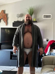 Winter photo dump can t believe how huge i look in the first pic part 2