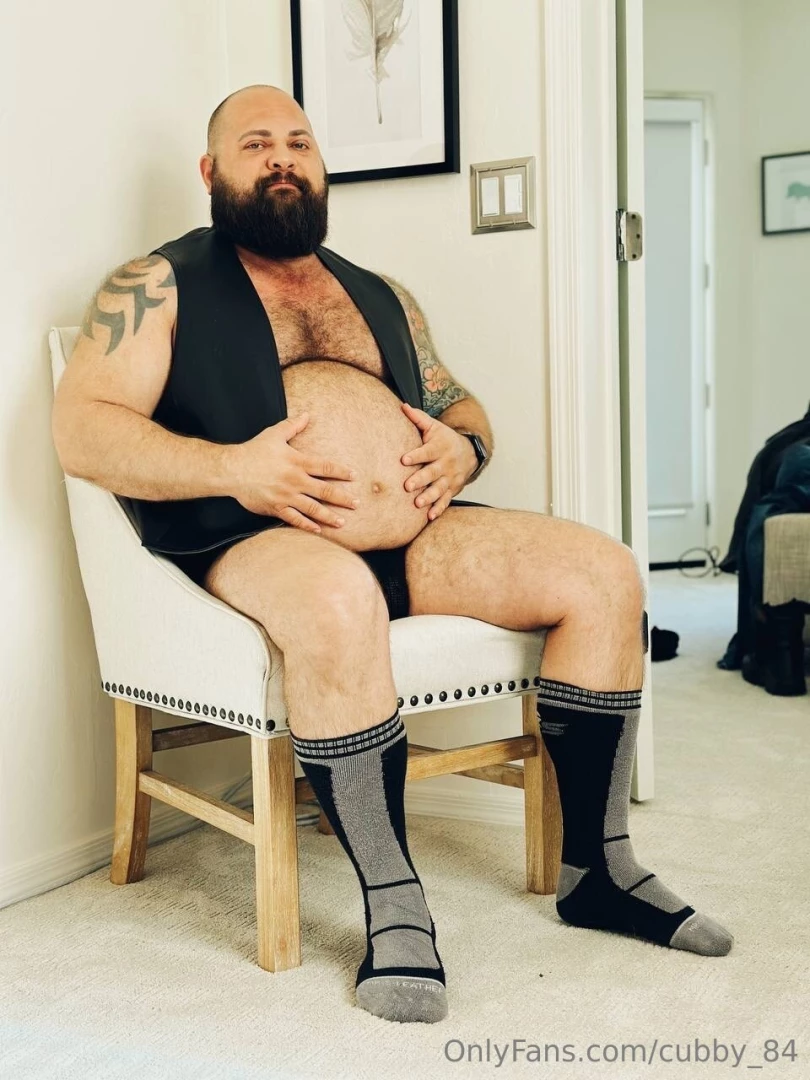 Winter photo dump can t believe how huge i look in the first pic 