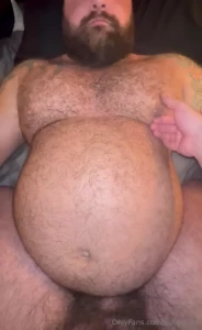 Daddyhunteraz loves to play with big bear s belly 2 vids part 1