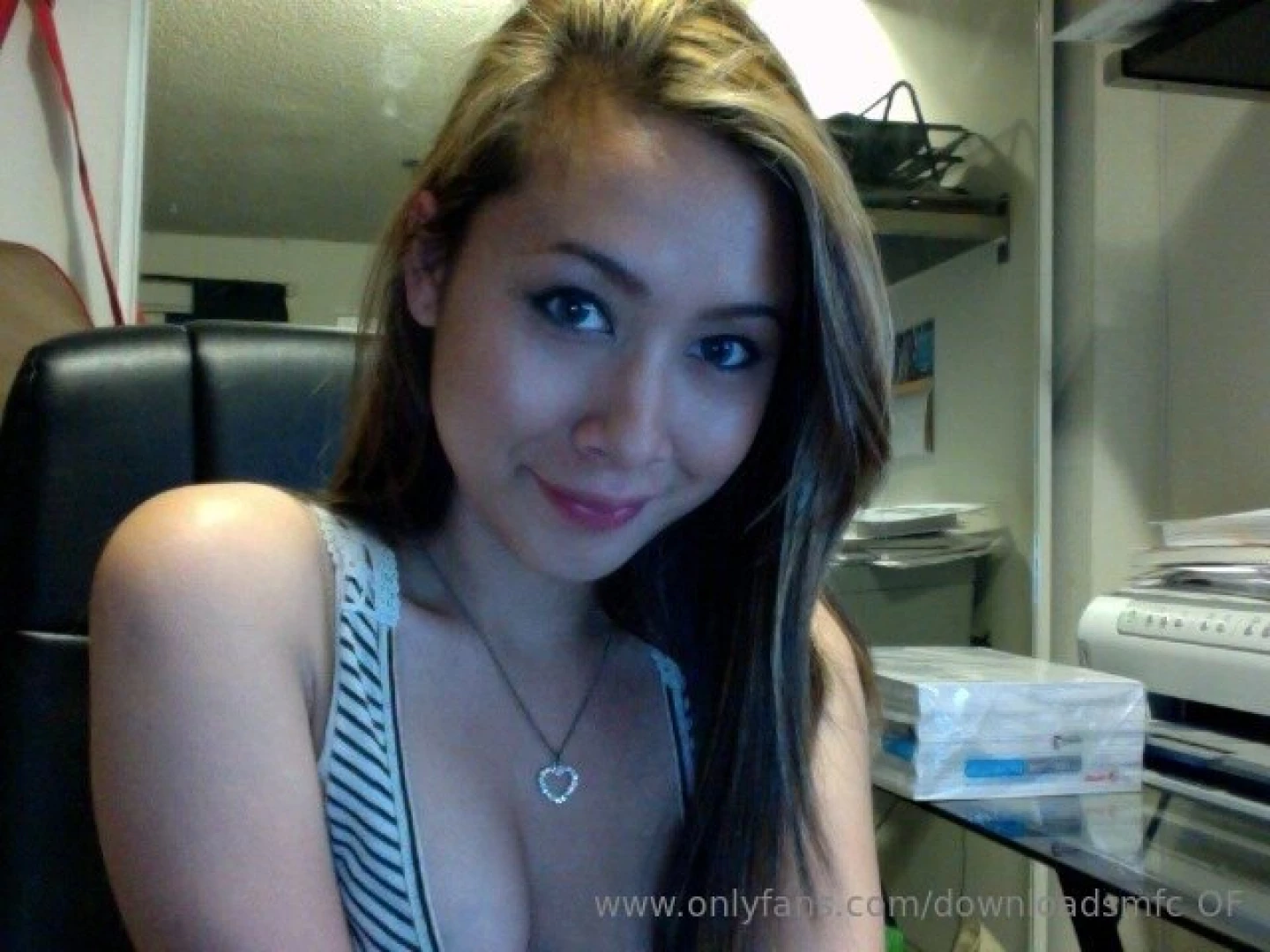 Look at me in my early 20 s ahahah this was before i started camming i 