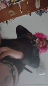 Tengo unos videitos ricos manda mensaje