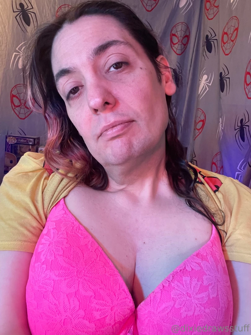 Pink bra and boob flash yup 
