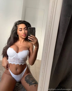 Just a lil preview for next weeks photos who said glasses was not sexy