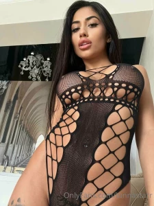 Are you feeling playful honey ready to have some fun
