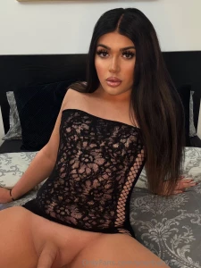 I m horny chat to me