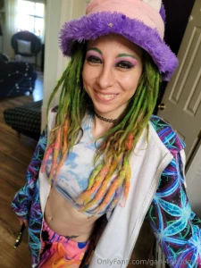 I m ready to explore the world would you like to help me