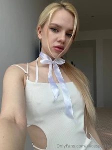 Feeling sweet and a little mysterious in this white dress and the