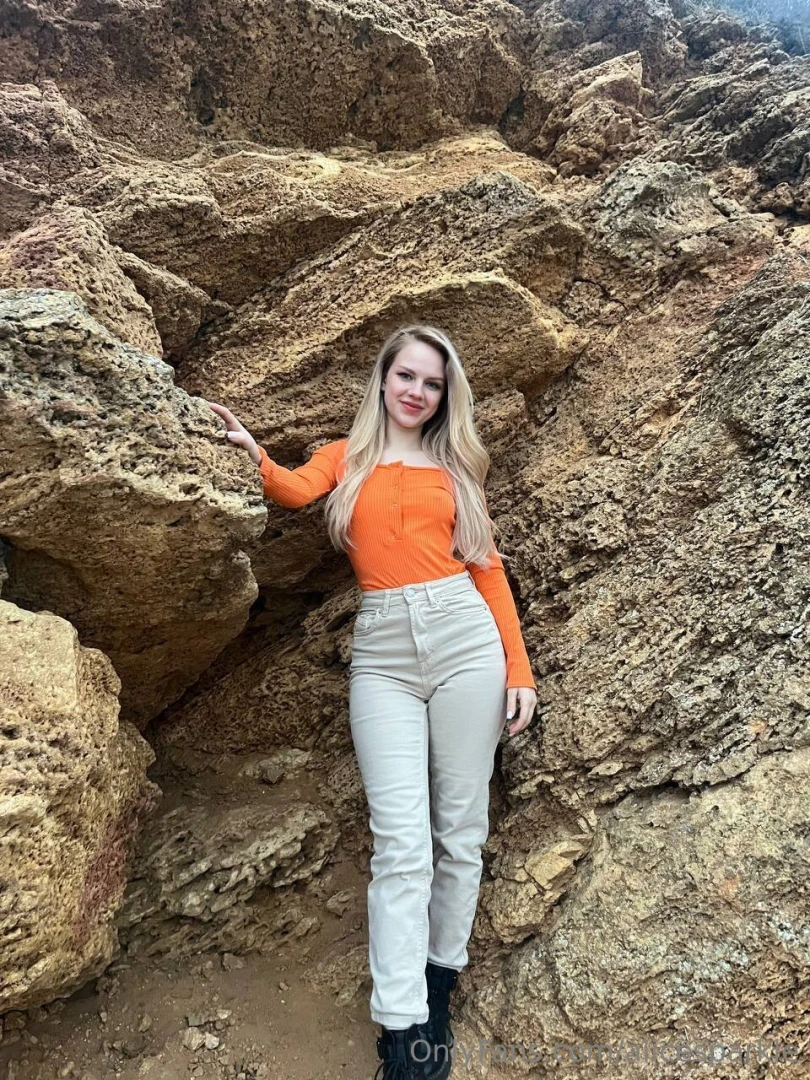 Took a little walk and it made my day the air was so fresh the waves 