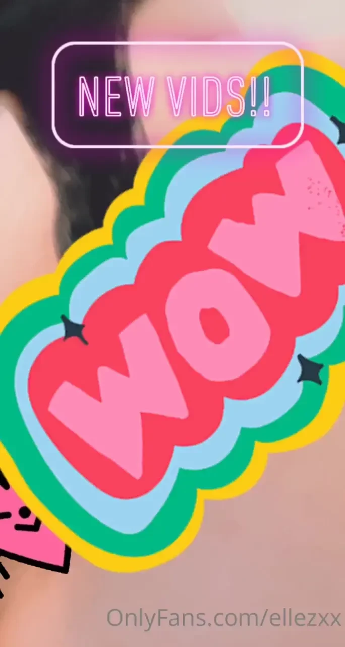 Teasing that juicy pussy with a little plug making her beg for more 