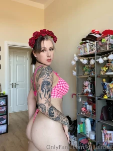 Just a little reminder everything i send out via dms is optional extra part 3