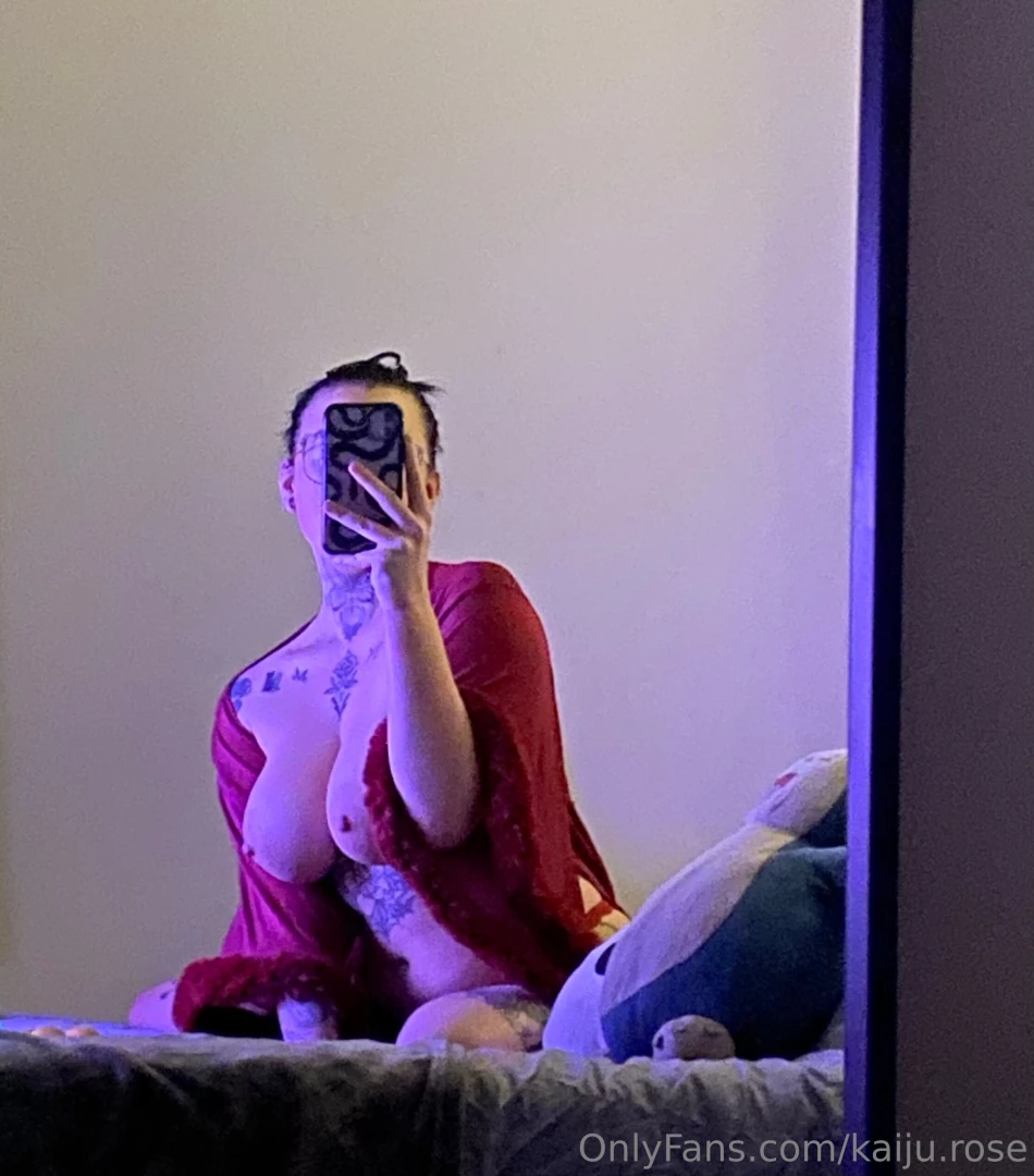 Do you think red looks good on me part 7 