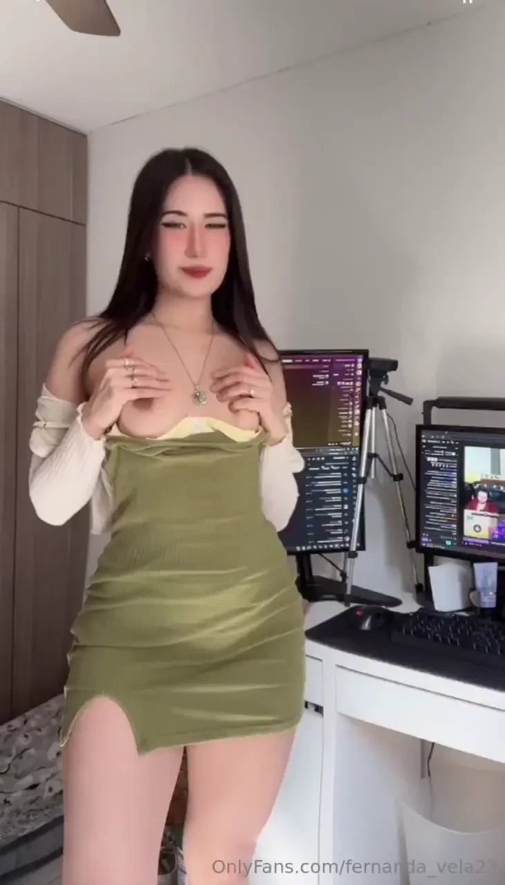 Te gusta que use vestidos cortitos 