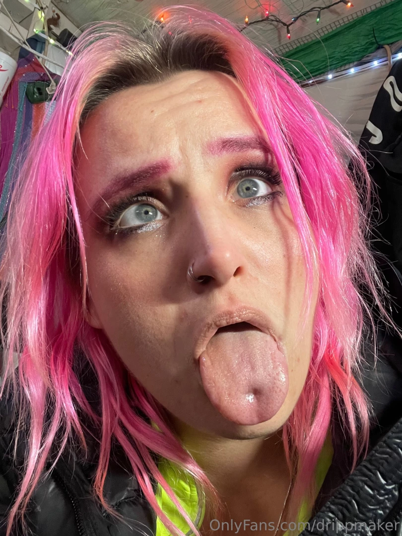 This is a strangely hot photo lol 