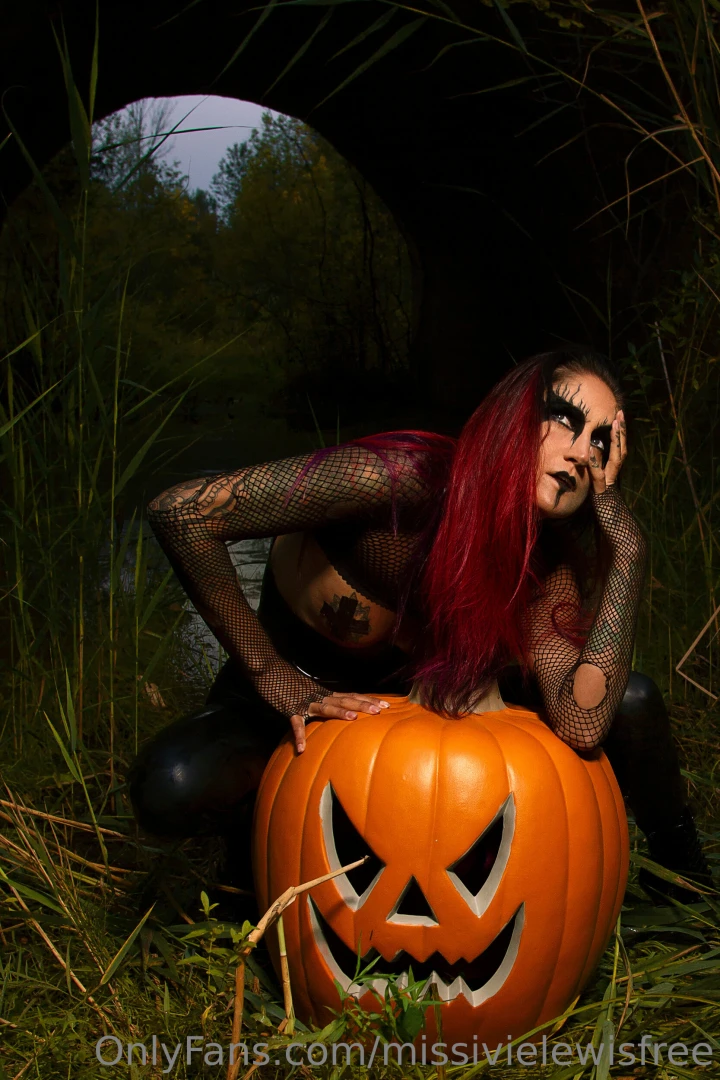 Hallowe en at christmas part 2 longpoint photo 