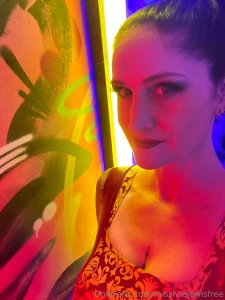 Shiny sunday brought to you by hey california who s your daddy