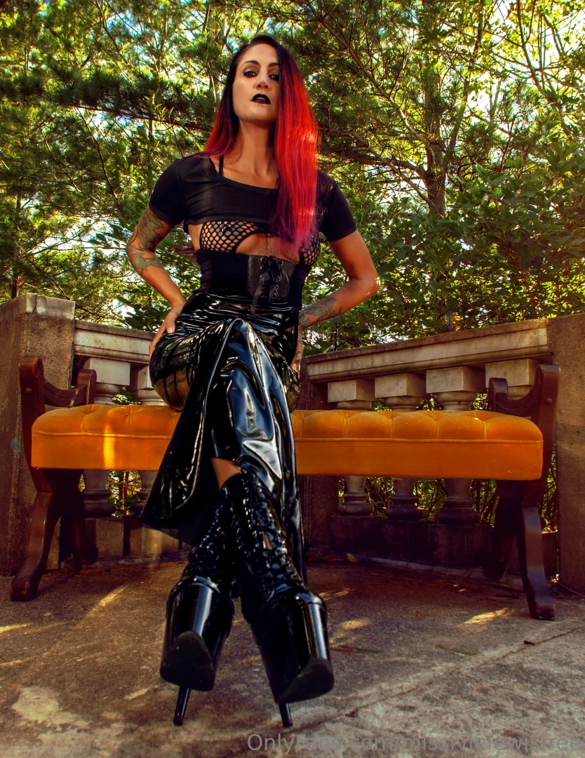 Mermaid skirt seated shiny sunday smoulder 