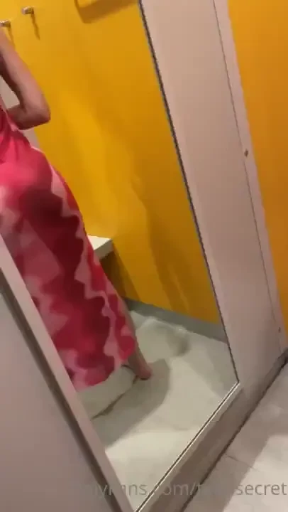 The perfect dress for a slutty summer 