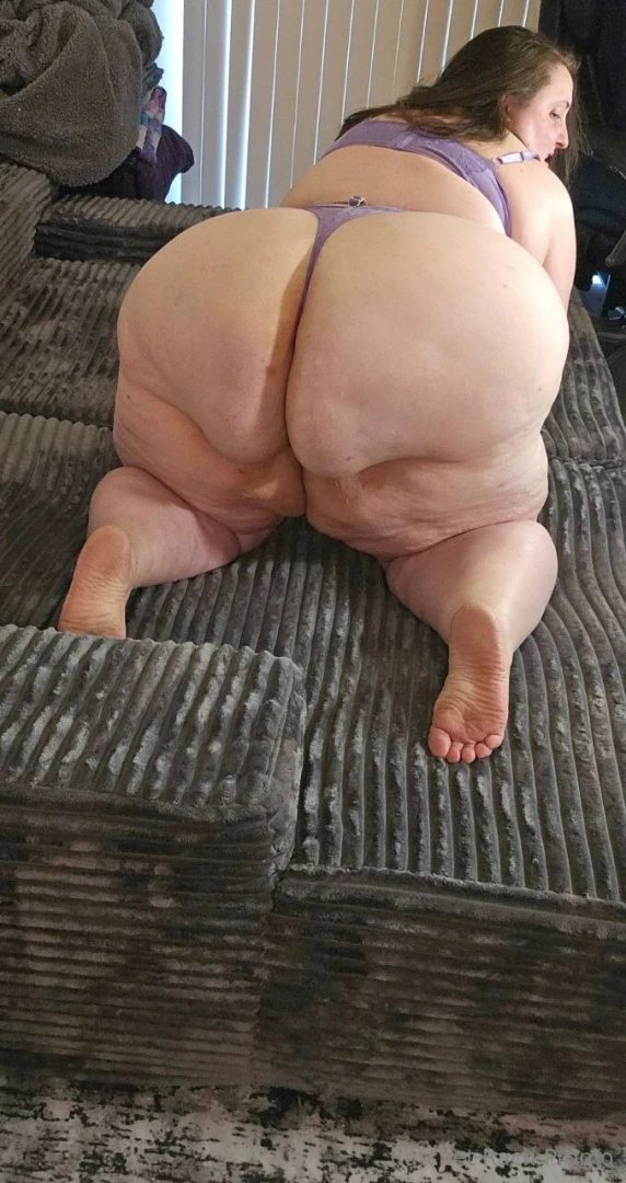 I need some prints on this big ol booty 
