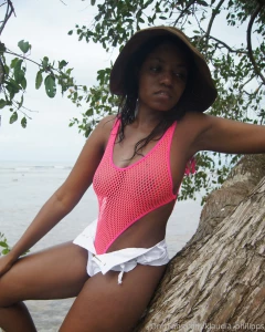 Don t deny it i know you zoomed