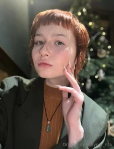 Free subscription virgin girl justmalvita only 18 y o she s never seen part 47