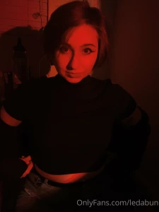 Not nsfw but thought i still looked good part 1