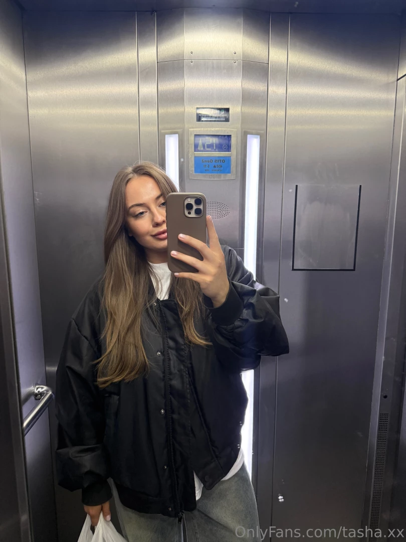 If confidence had a mirror would it look like this 