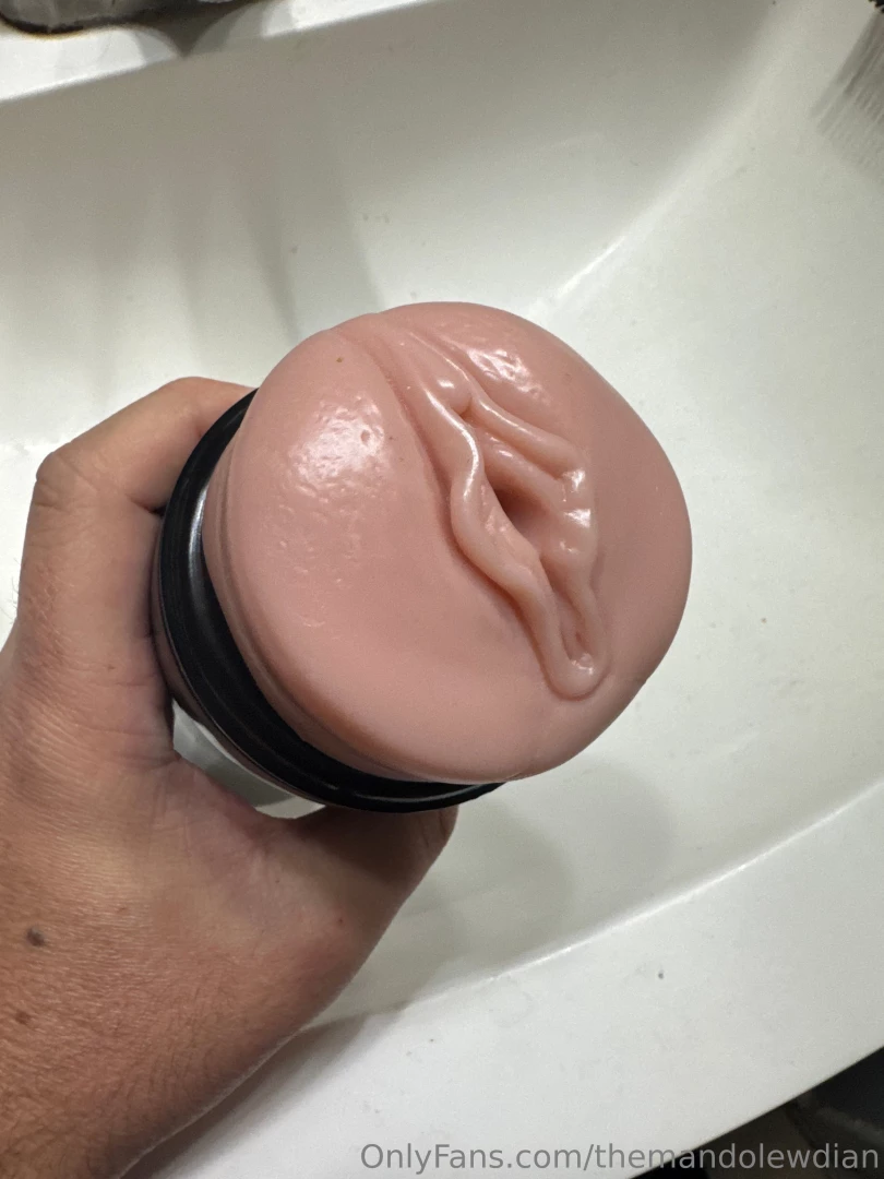 New equipment picked up to help on those long hyperspace crawls wanna 