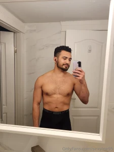 Happy holidays everyone sorry i haven t been on here in a while i ll