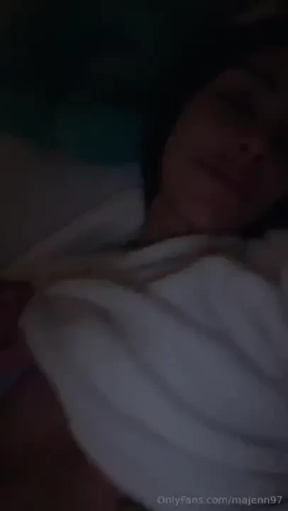 Hola bbs estoy activa y la oferta de los v deos a 25 ya termin 