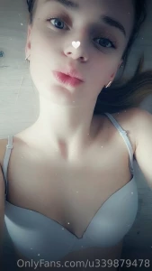 I am the kind of person who loves kisses when they kiss not only my