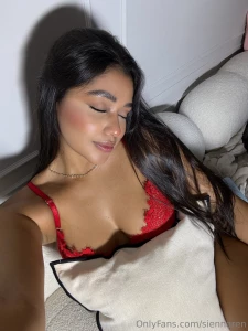 Guess what i m thinking about dm me