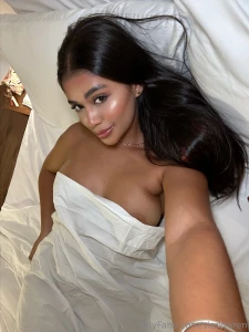 This bed s missing one thing message me