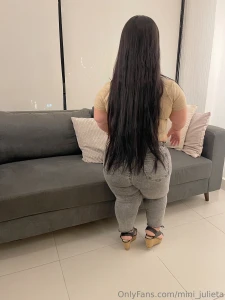 I have a little secret wanna know what it is part 1